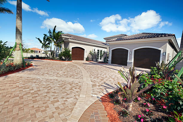 Best Professional Driveway Pavers  in Mount Vernon, VA